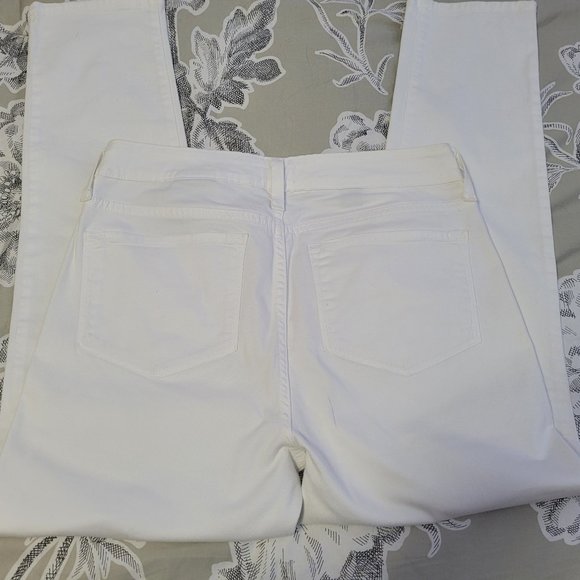 NYDJ White Skinny Ankle 5-pocket Ankle Jeans Size 8 EUC - Picture 4 of 7